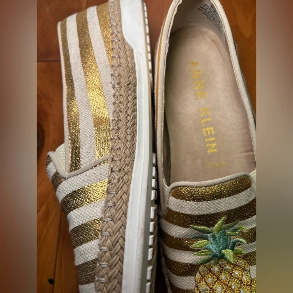 Anne Klein Gold and Cream Striped pineapple summer vacation Espadrilles